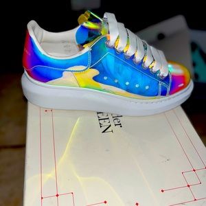 100%Authentic Alexander McQueen Size 8 women gently used Holographic sneakers